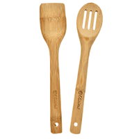 Natuurlijke bamboe bakspatel - ovaal met sleuven - Elicious